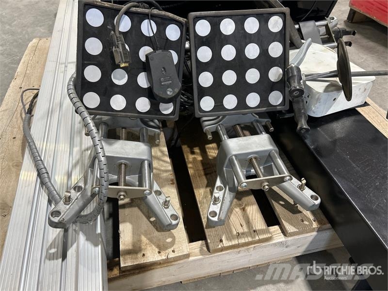 Vehicle Alignment Machine Kiti naudoti statybos komponentai