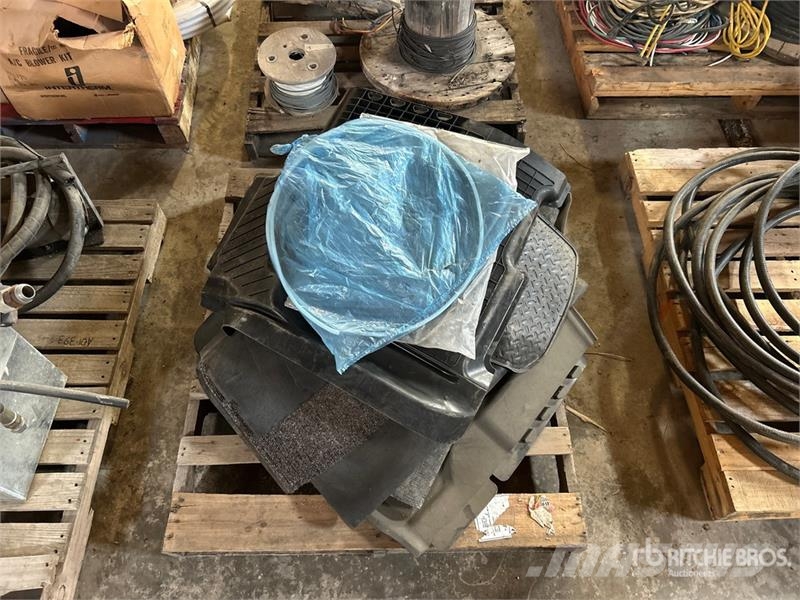  Vehicle Mats Drugi deli