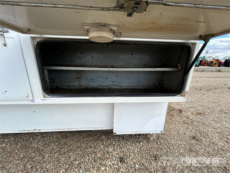 Ventures Service Body - Fits Truck Andre komponenter