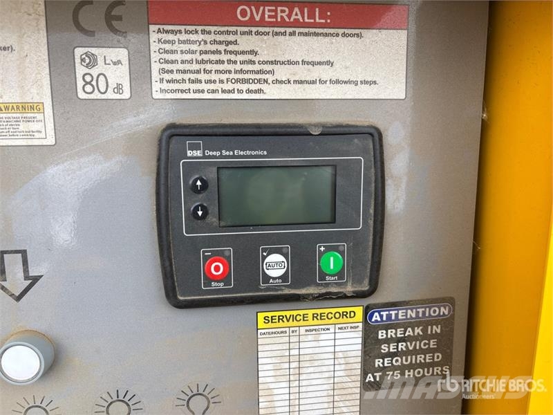 Verdegro HLT-6100 2.4 kW Diesel Hybrid Solar Light Rasvetni stubovi