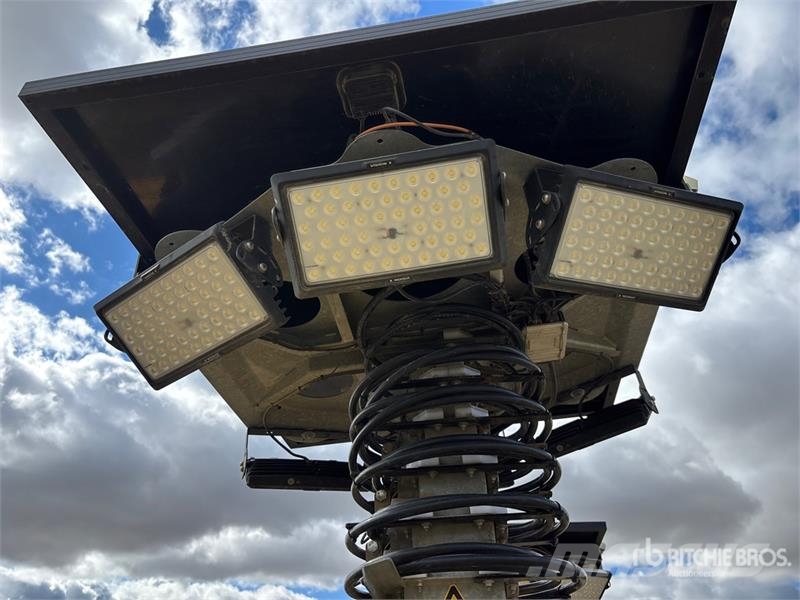 Verdegro HLT-6100 2.4 kW Light Tower (Inoperable) Lichtmasten