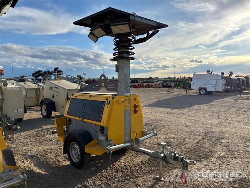  Verdegro HLT-6100 2.4 kW Solar Light Tower Light towers