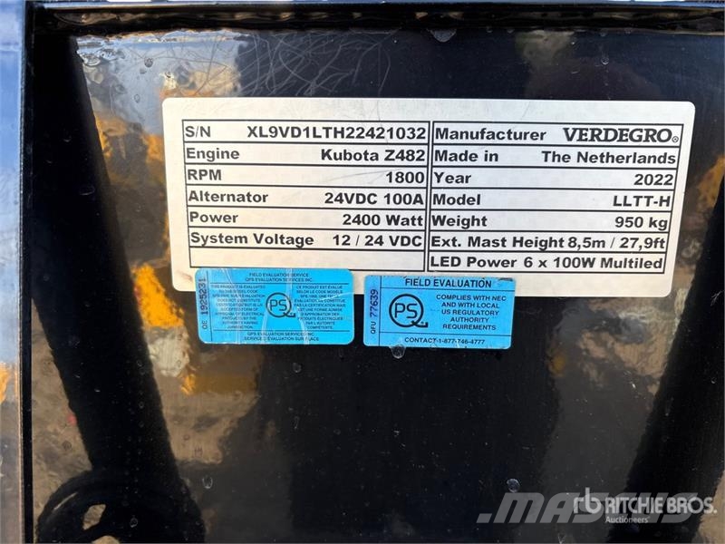  Verdegro HLT-6100 2.4 kW Solar Light Tower Light towers
