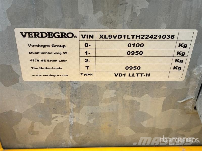 Verdegro HLT-6100 2.4 kW Light Tower (Inoperable) Lichtmasten
