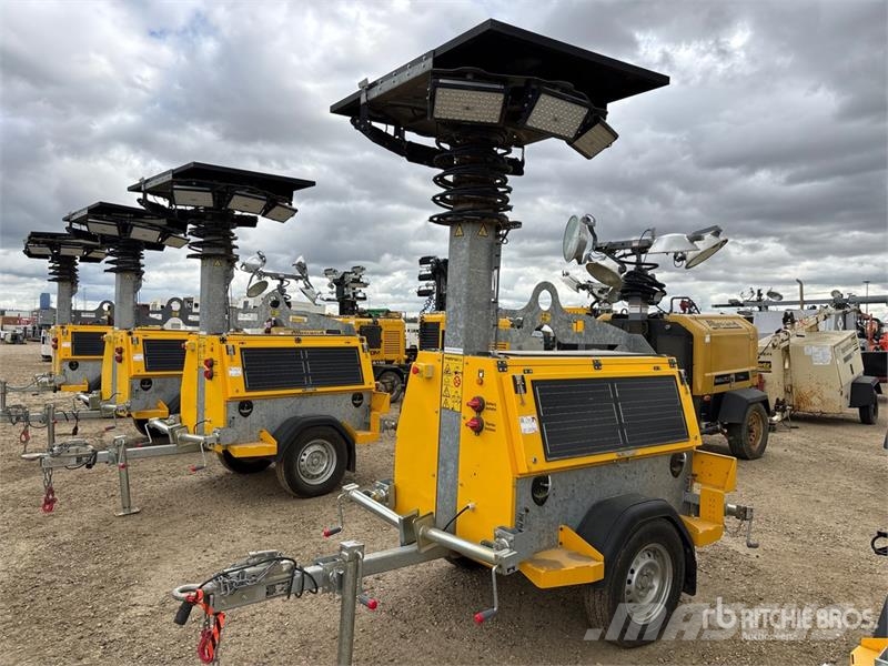 Verdegro HLT-6100 2.4 kW Diesel Hybrid Solar Light Rasvetni stubovi