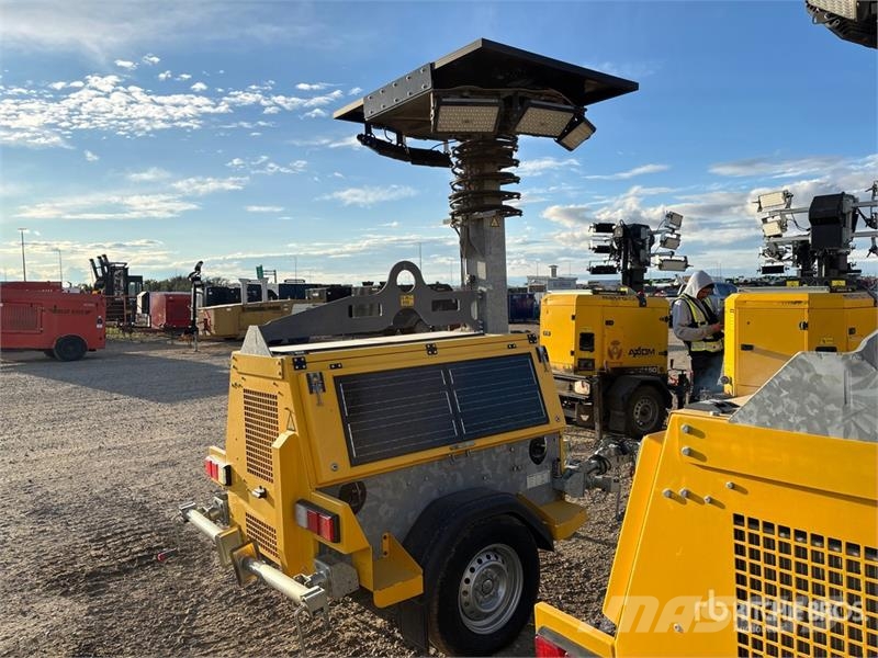  Verdegro HLT-6100 2.4 kW Solar Light Tower Light towers