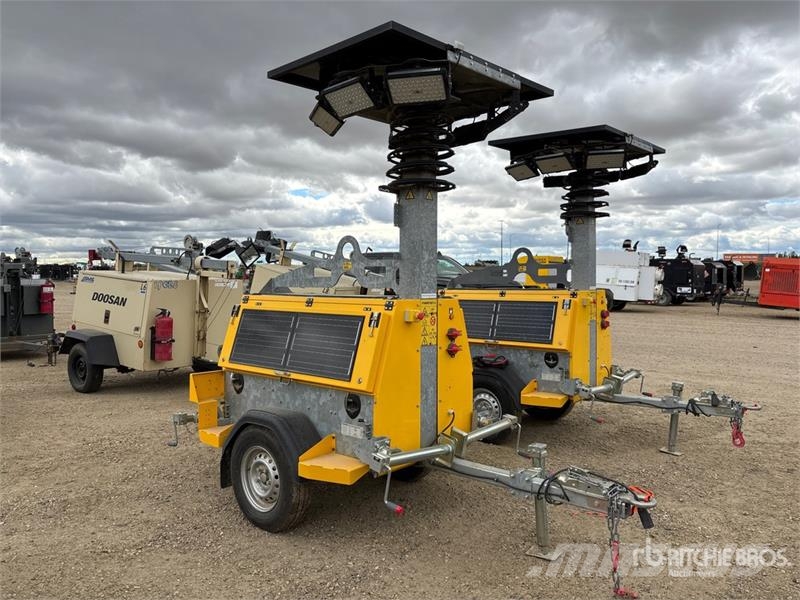 Verdegro HLT-6100 2.4 kW Diesel Hybrid Solar Light Rasvetni stubovi