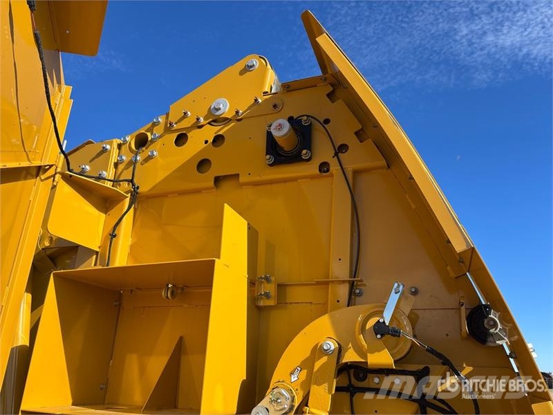 Vermeer 605N Select Round Baler Lisy na okrúhle balíky