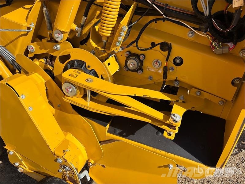 Vermeer 605N Select Round Baler Lisy na okrúhle balíky