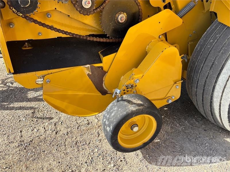 Vermeer 605N Select Round Baler Lisy na okrúhle balíky