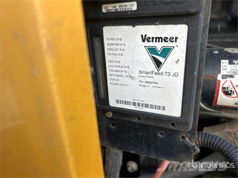 Vermeer BC1800XL Tow-Behind Wood Chipper ウッドチッパー