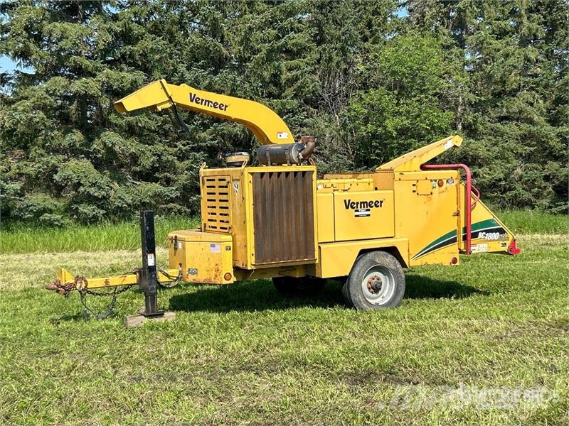 Vermeer BC1800XL Tow-Behind Wood Chipper ウッドチッパー