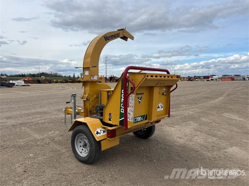 Vermeer BC700XL Tow-Behind Wood Chipper Trituradoras de madera