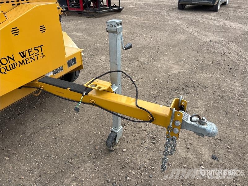 Vermeer BC700XL Tow-Behind Wood Chipper Trituradoras de madera