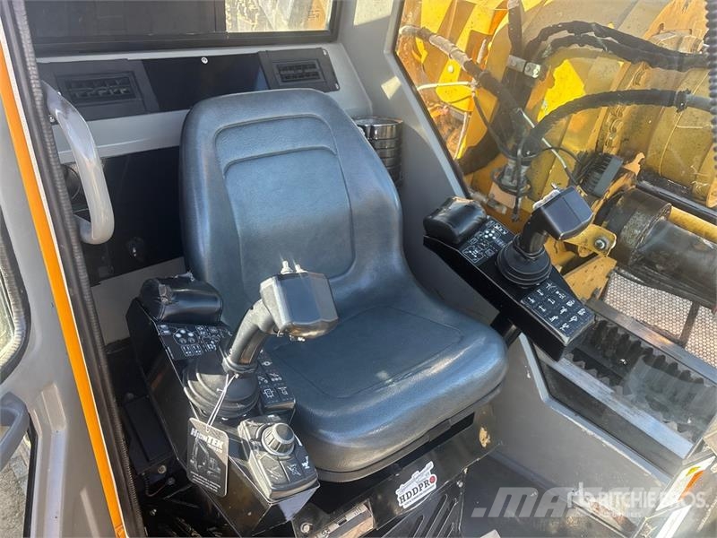 Vermeer D100X140S3 Directional Drill الحفارات الأفقية
