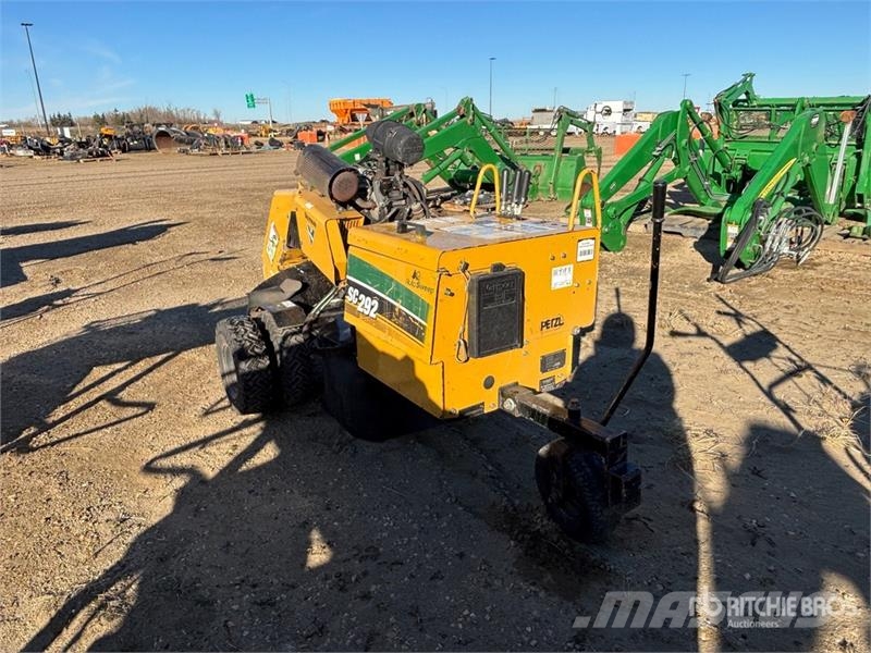 Vermeer SC292 Stump Grinder Kardánhajtású ekék és Forgó-boronák