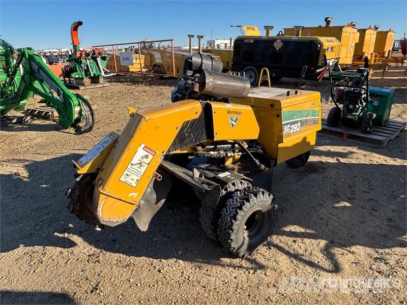 Vermeer SC292 Stump Grinder Kardánhajtású ekék és Forgó-boronák