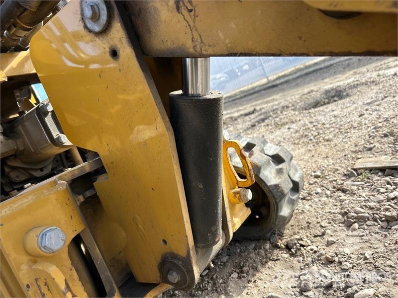 Vermeer SPX25 Walk Behind Cable Plow Плуги