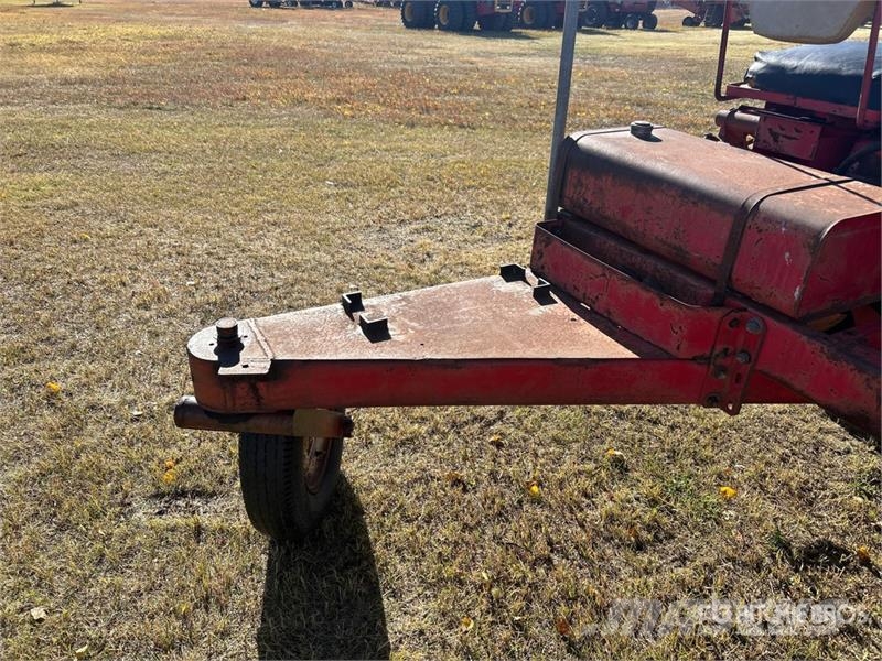 Versatile 103 Swather Windrower Рядковые косилки