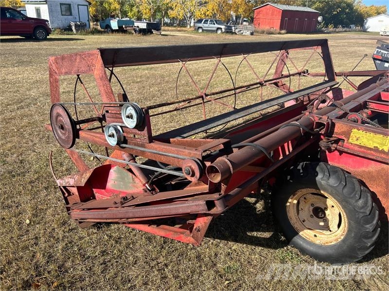 Versatile 103 Swather Windrower Рядковые косилки