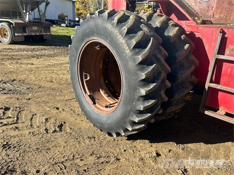 Versatile 145 Articulated 4WD Tractor Ostale poljoprivredne mašine