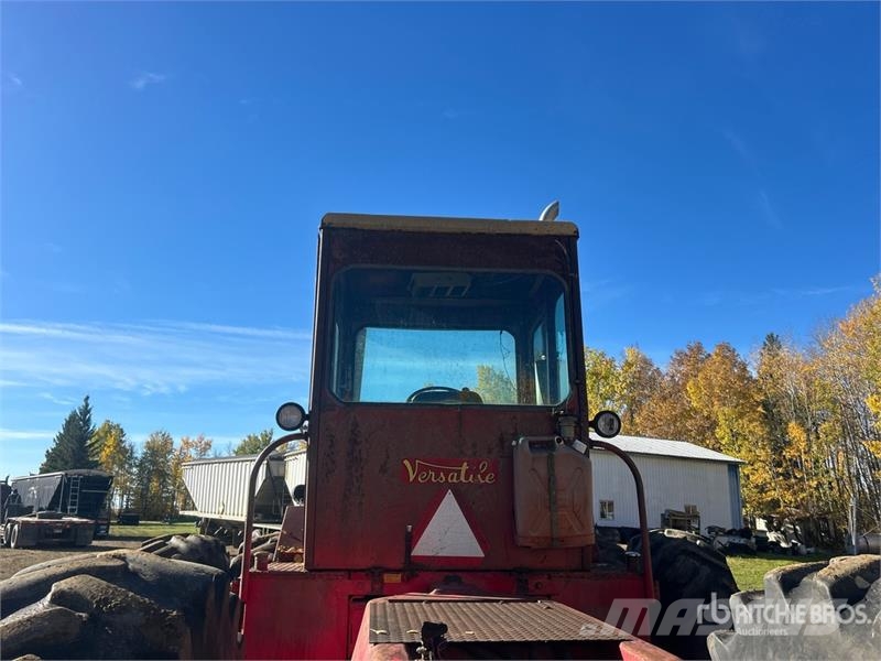 Versatile 145 Articulated 4WD Tractor Ostale poljoprivredne mašine