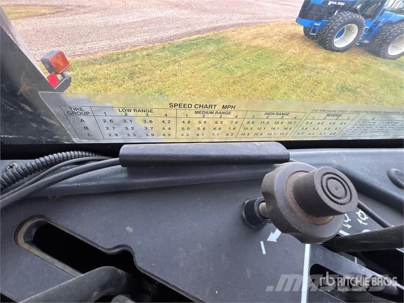 Versatile 2360 Articulated 4WD Tractor 농기계 - 기타