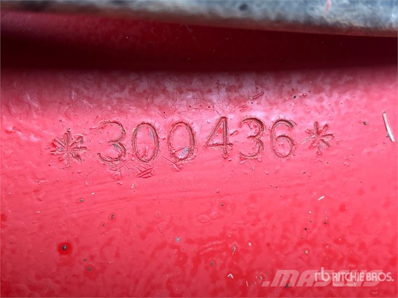 Versatile 2360 Articulated 4WD Tractor 농기계 - 기타