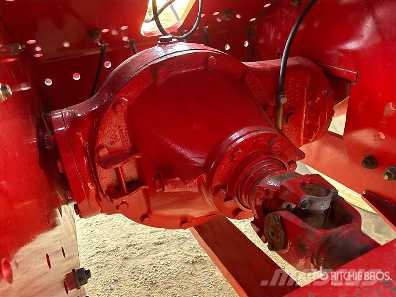 Versatile 2375 Articulated 4WD Tractor Sonstige Landmaschinen