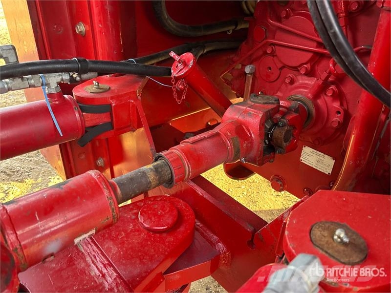 Versatile 2375 Articulated 4WD Tractor Sonstige Landmaschinen