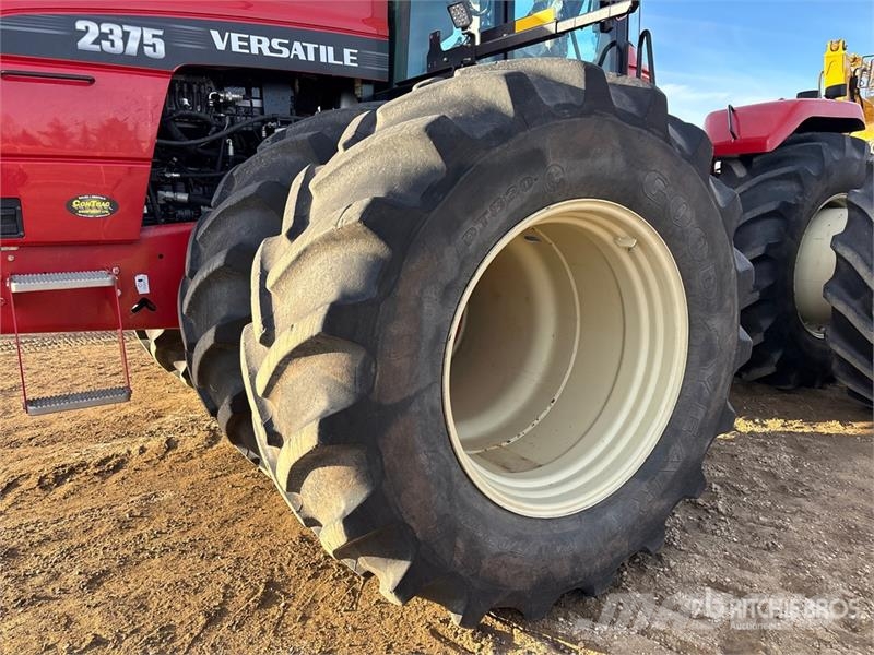Versatile 2375 Articulated 4WD Tractor Sonstige Landmaschinen