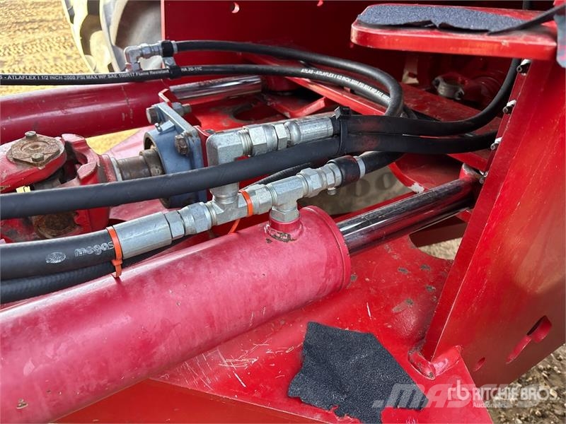 Versatile 2375 Articulated 4WD Tractor Sonstige Landmaschinen