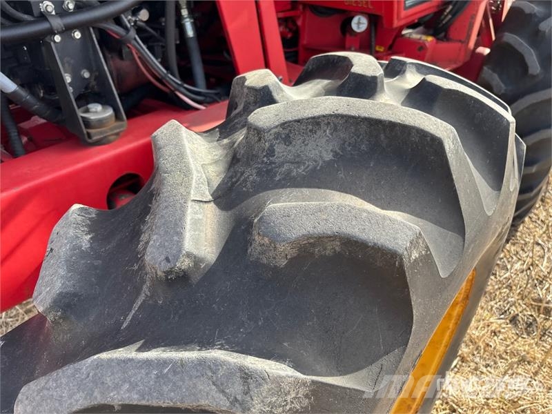Versatile 256 Bi-Directional Tractor Trattori