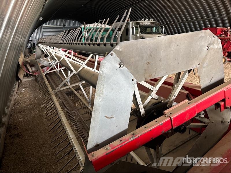 Versatile 4025 25 ft Windrower Header Gadanheiras-fileiras