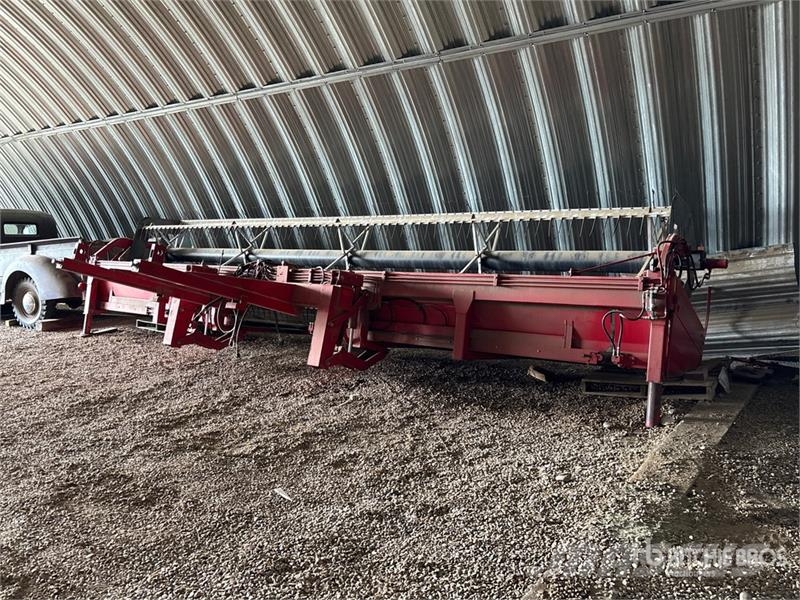 Versatile 4025 25 ft Windrower Header Gadanheiras-fileiras