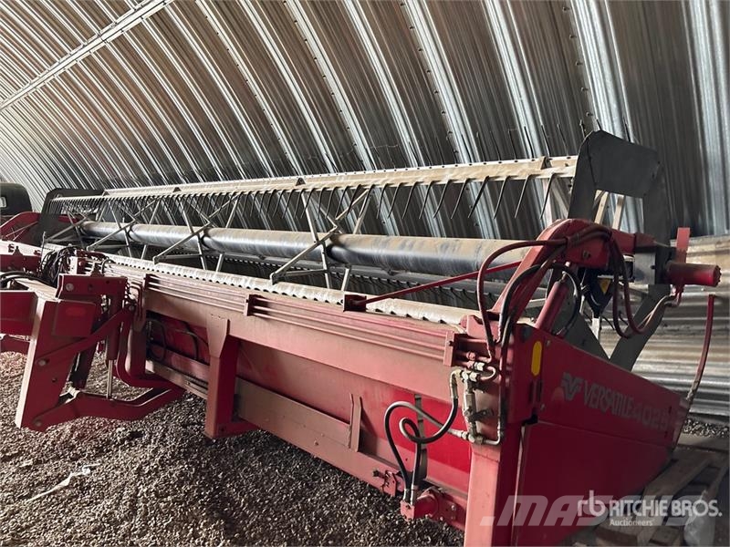Versatile 4025 25 ft Windrower Header Gadanheiras-fileiras