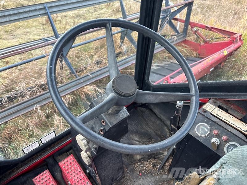 Versatile 4400 21 ft Swather Windrower (Inoperable) Windrowers