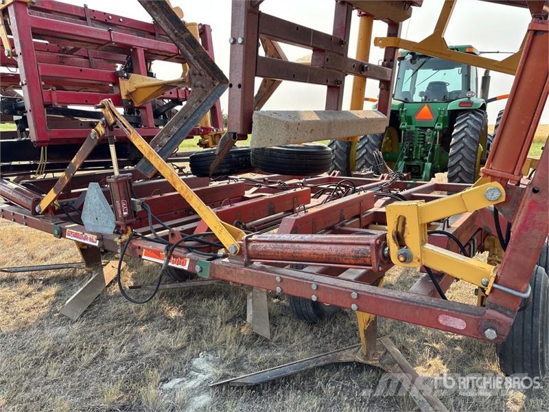 Versatile 5000 45 ft Blade ماكينات وملحقات زراعة أخرى