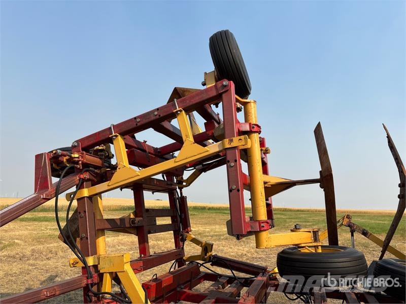 Versatile 5000 45 ft Blade ماكينات وملحقات زراعة أخرى
