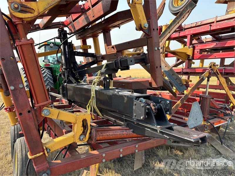 Versatile 5000 45 ft Blade ماكينات وملحقات زراعة أخرى
