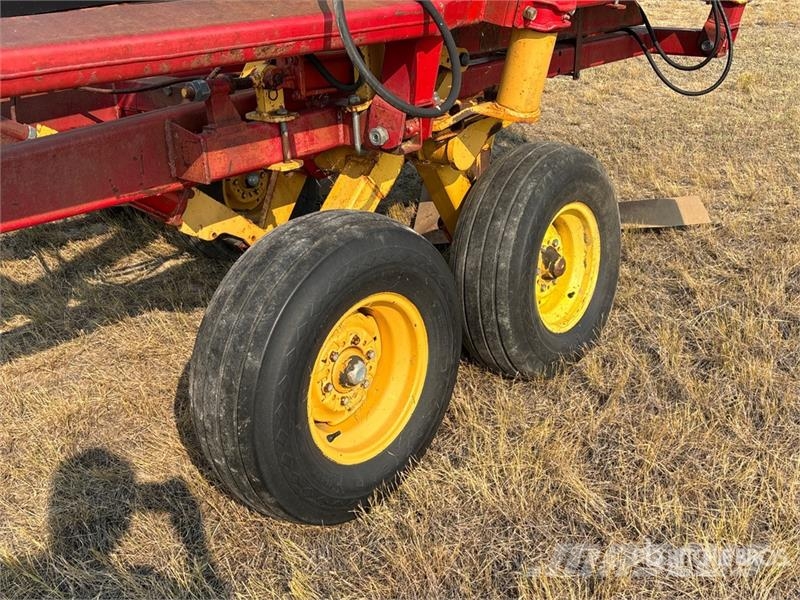 Versatile 5000 45 ft Blade ماكينات وملحقات زراعة أخرى