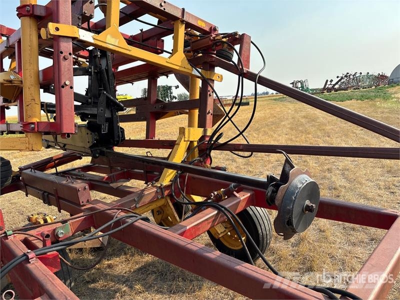Versatile 5000 45 ft Blade ماكينات وملحقات زراعة أخرى