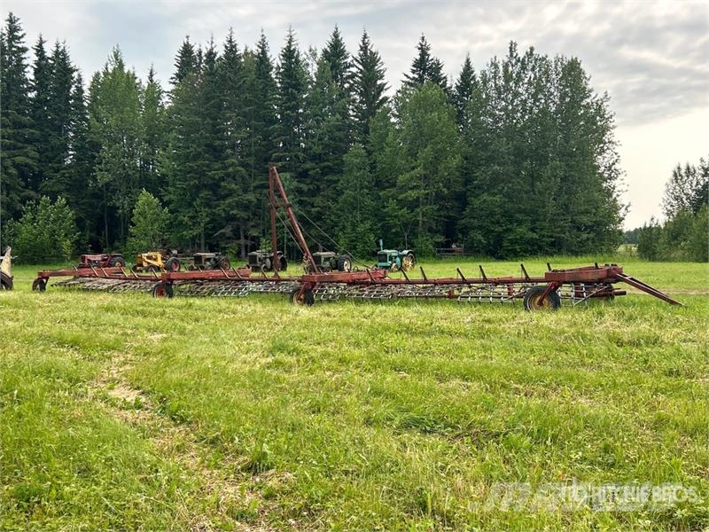 Versatile 80 60 ft Diamond Harrow Eggen