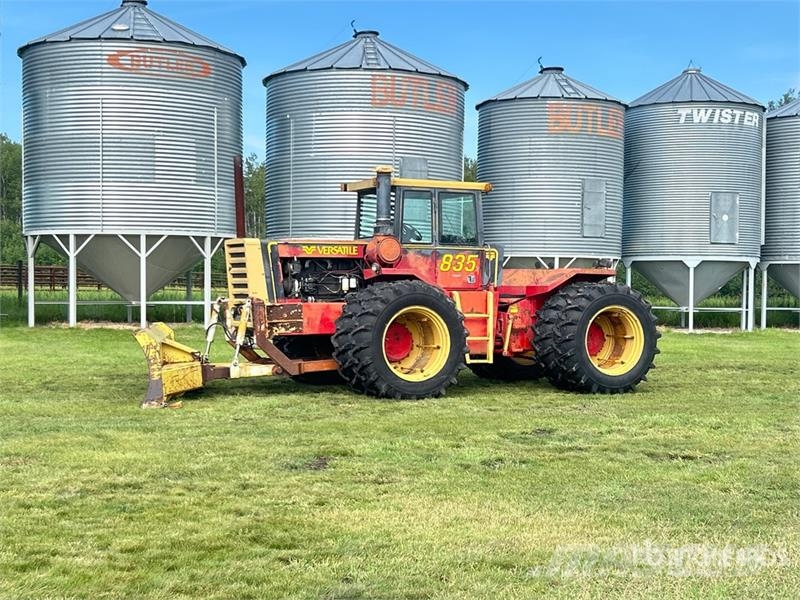 Versatile 835 농기계 - 기타