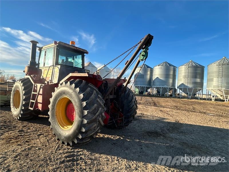 Versatile 835 ماكينات زراعية - غير ذلك