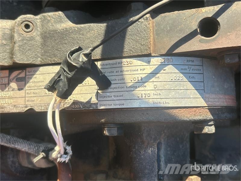 Versatile 835 ماكينات زراعية - غير ذلك