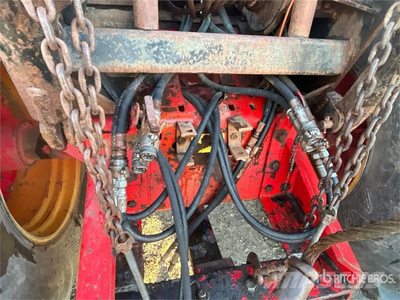 Versatile 835 ماكينات زراعية - غير ذلك