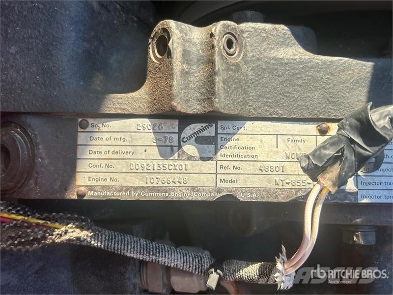 Versatile 835 ماكينات زراعية - غير ذلك