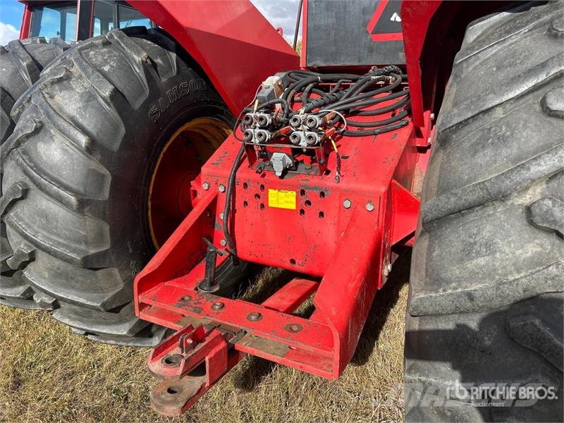 Versatile 955 4WD Tractor Tractoren