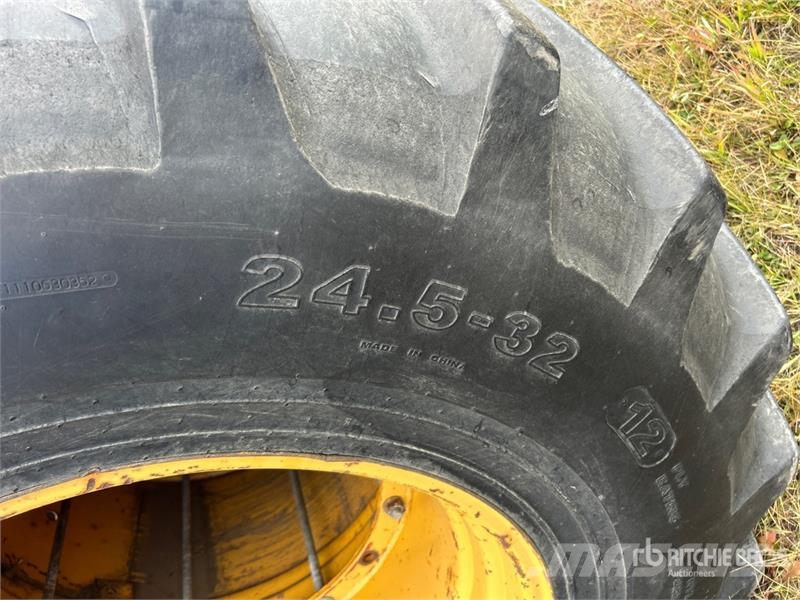Versatile 955 4WD Tractor Tractoren